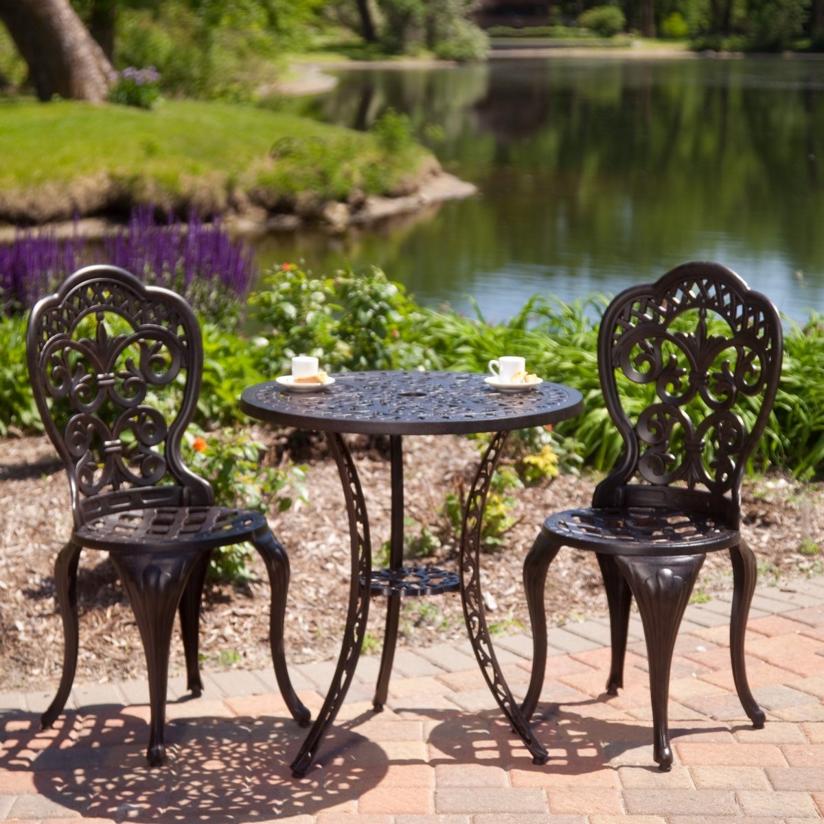 3-Piece Cast Aluminum Outdoor Bistro Set with Table and 2 Chairs